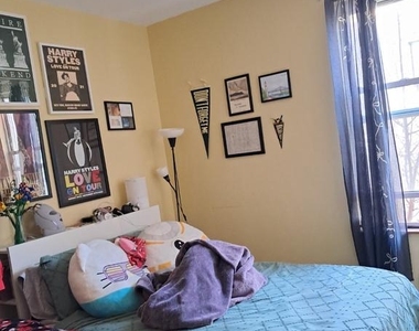 1120 Ne Locust St - Photo Thumbnail 1