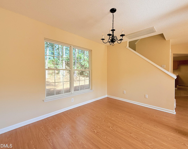 418 Bergen Avenue - Photo Thumbnail 6