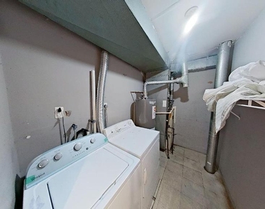 6335 Tulip Street - Photo Thumbnail 5