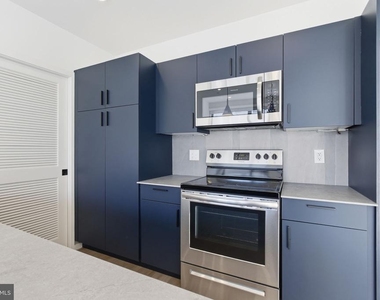 1705 N American Street - Photo Thumbnail 4