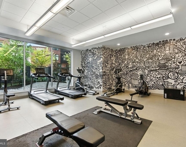2110 E Norris Street - Photo Thumbnail 16