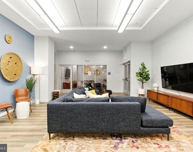 2110 E Norris Street - Photo Thumbnail 19