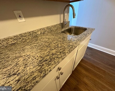3380 Agate Street - Photo Thumbnail 13