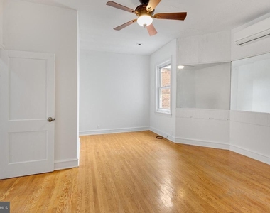 707 W Girard Avenue - Photo Thumbnail 20