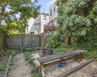 707 W Girard Avenue - Photo Thumbnail 29