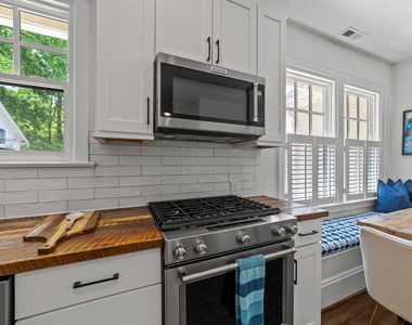1718 Scales Street - Photo Thumbnail 12