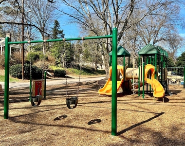 1718 Scales Street - Photo Thumbnail 45