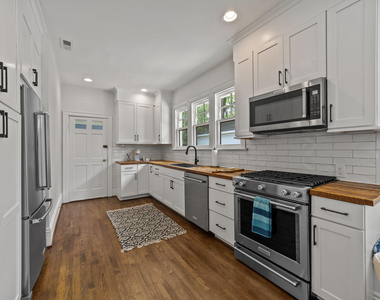 1718 Scales Street - Photo Thumbnail 11