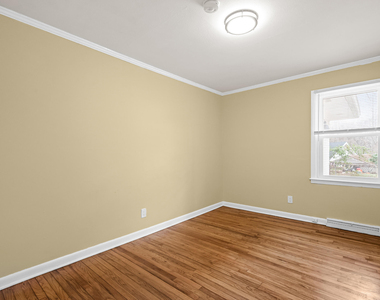 401 Moline Street - Photo Thumbnail 15