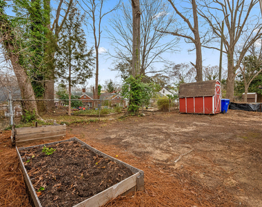 401 Moline Street - Photo Thumbnail 19