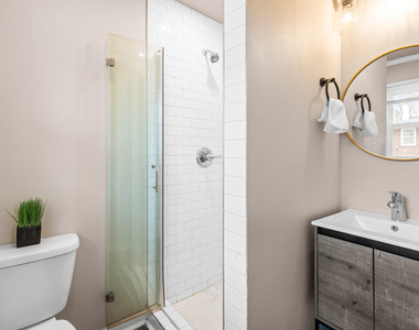 401 Moline Street - Photo Thumbnail 14
