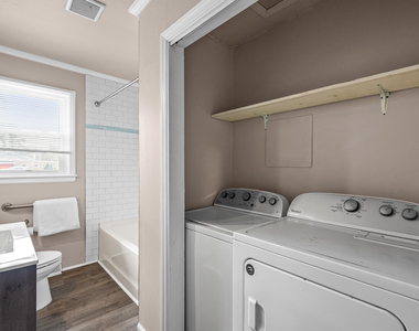 401 Moline Street - Photo Thumbnail 11