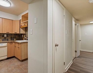 7124 Longstreet Street - Photo Thumbnail 13