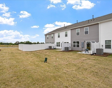 24 Red Clover Drive - Photo Thumbnail 7