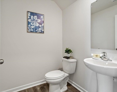 24 Red Clover Drive - Photo Thumbnail 10