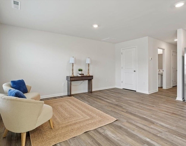 24 Red Clover Drive - Photo Thumbnail 13