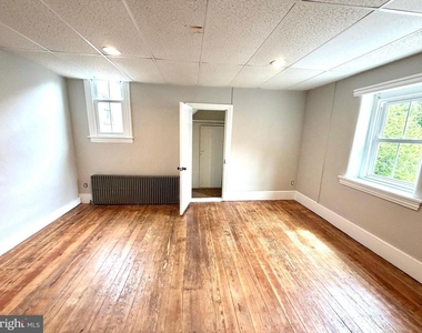 96 Main Street - Photo Thumbnail 17