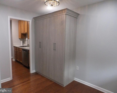 1637 Oakwood Drive - Photo Thumbnail 13