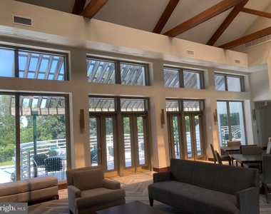 1637 Oakwood Drive - Photo Thumbnail 24