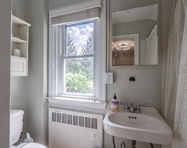 644 Meetinghouse Road - Photo Thumbnail 32