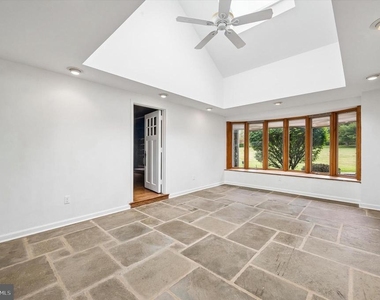 975 Palmers Mill Road - Photo Thumbnail 10