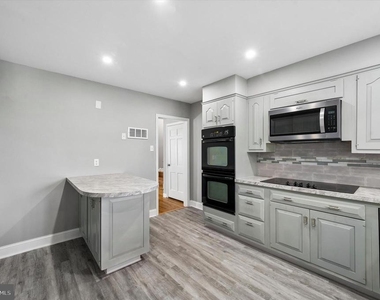 975 Palmers Mill Road - Photo Thumbnail 7