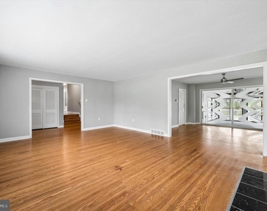 975 Palmers Mill Road - Photo Thumbnail 2