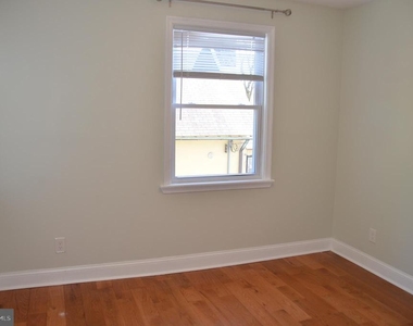 713 Miller Street - Photo Thumbnail 10