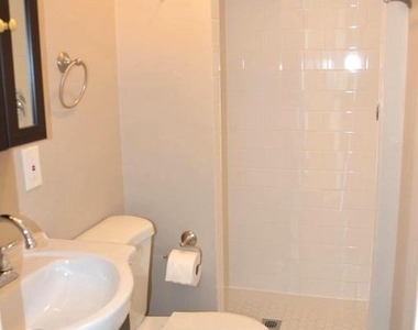 713 Miller Street - Photo Thumbnail 5