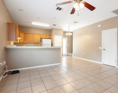 2326 Webberville Rd - Photo Thumbnail 6