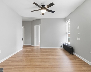 134 E Lancaster Avenue - Photo Thumbnail 12
