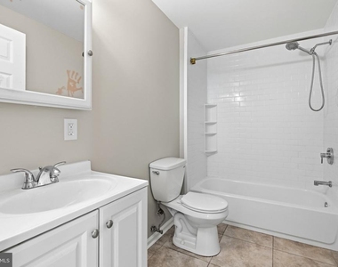 134 E Lancaster Avenue - Photo Thumbnail 16