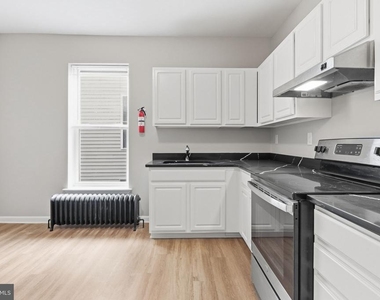134 E Lancaster Avenue - Photo Thumbnail 2