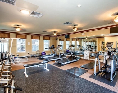 232 Masterson - Photo Thumbnail 6