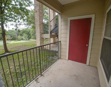 2320 Gracy Farms Ln, 514 - Photo Thumbnail 22