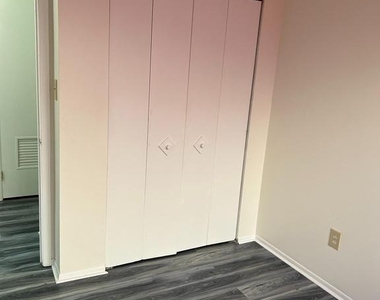 388 Aldeberan Drive - Photo Thumbnail 21