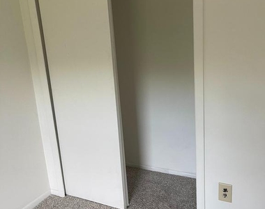 9 Marcia Court - Photo Thumbnail 13
