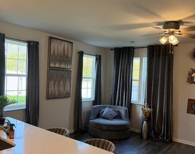 120 Sickler Court - Photo Thumbnail 3