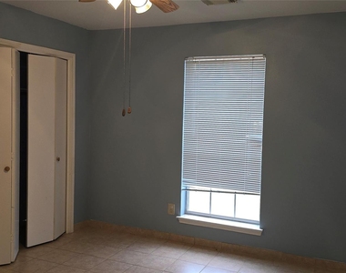 125 Kelly Ln - Photo Thumbnail 5