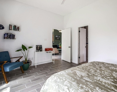 709 Sapling Cv - Photo Thumbnail 17