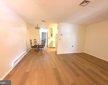 62 Kingston Way - Photo Thumbnail 5
