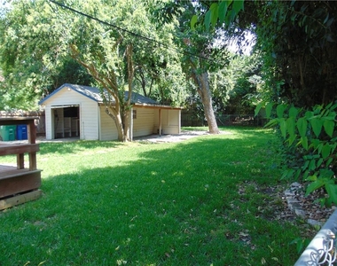 1508 Richcreek Rd - Photo Thumbnail 2