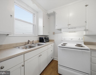 310 N Potomac Street - Photo Thumbnail 7
