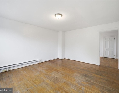 310 N Potomac Street - Photo Thumbnail 3