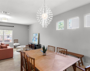 3104 Neal St - Photo Thumbnail 15