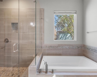 3104 Neal St - Photo Thumbnail 22