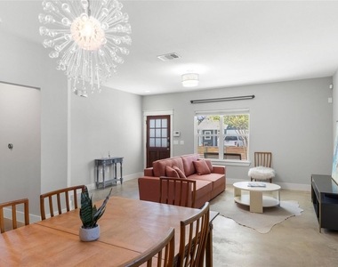 3104 Neal St - Photo Thumbnail 11