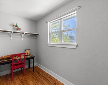 3104 Neal St - Photo Thumbnail 30