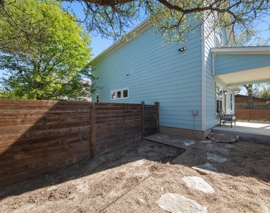 3104 Neal St - Photo Thumbnail 5