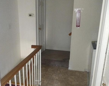4659 Running Deer Way - Photo Thumbnail 11